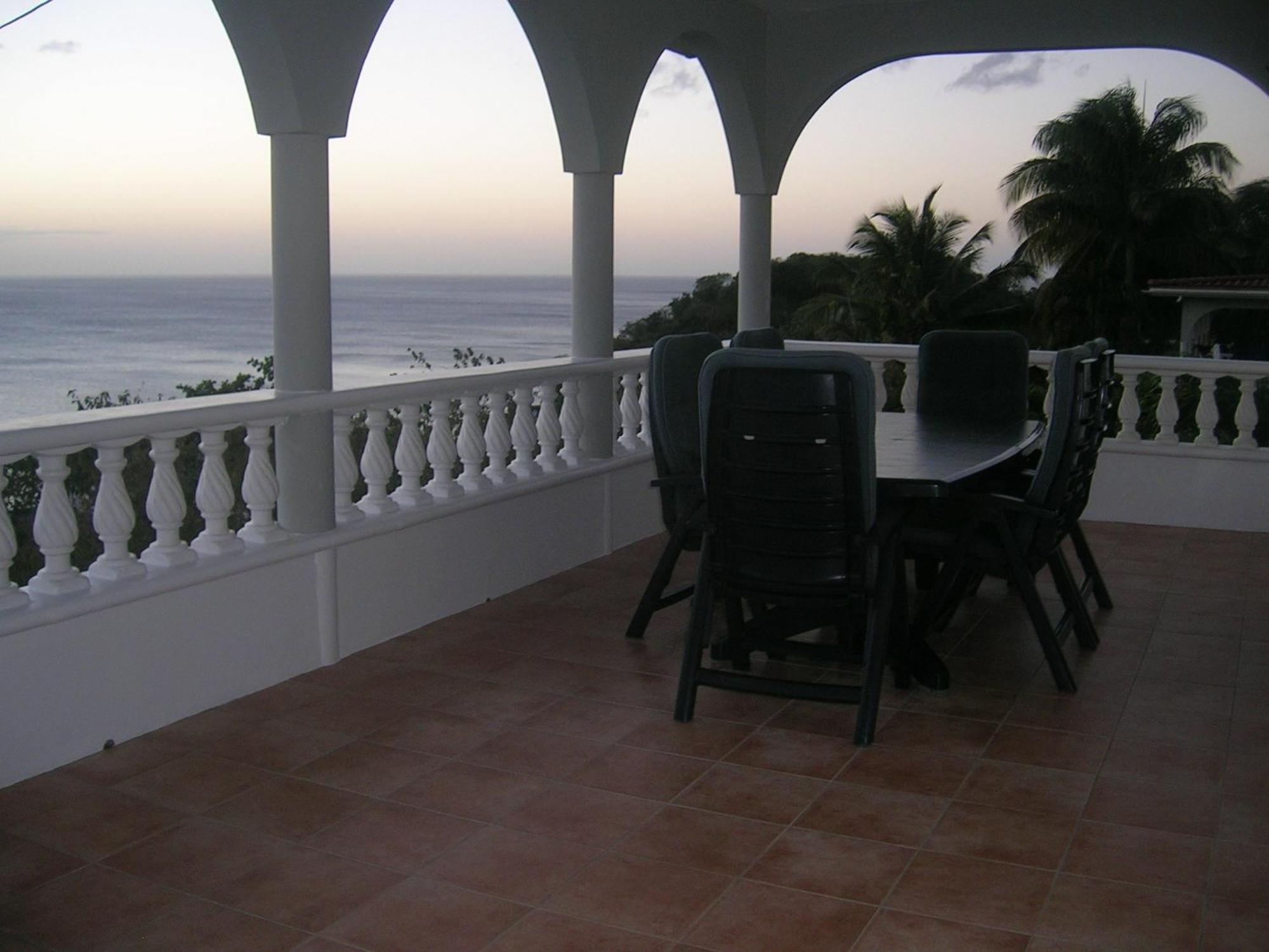 Caribbean Sea View Holiday Apartments Méro Szoba fotó