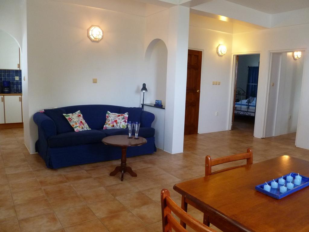 Caribbean Sea View Holiday Apartments Méro Szoba fotó